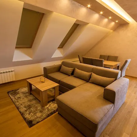 Apartments Djurkovac Alibi Apartment *